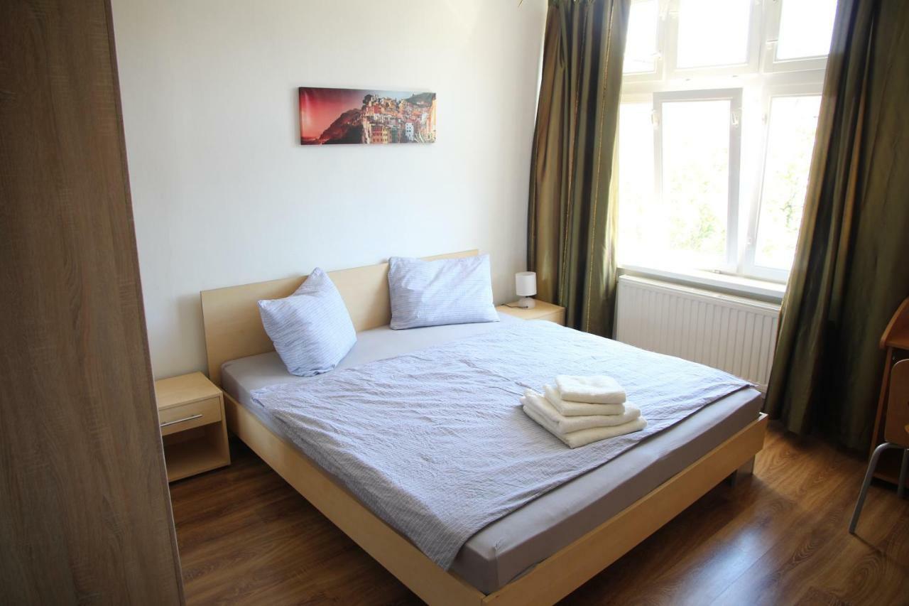 V Centru Mesta Apartment Карлови Вари Екстериор снимка