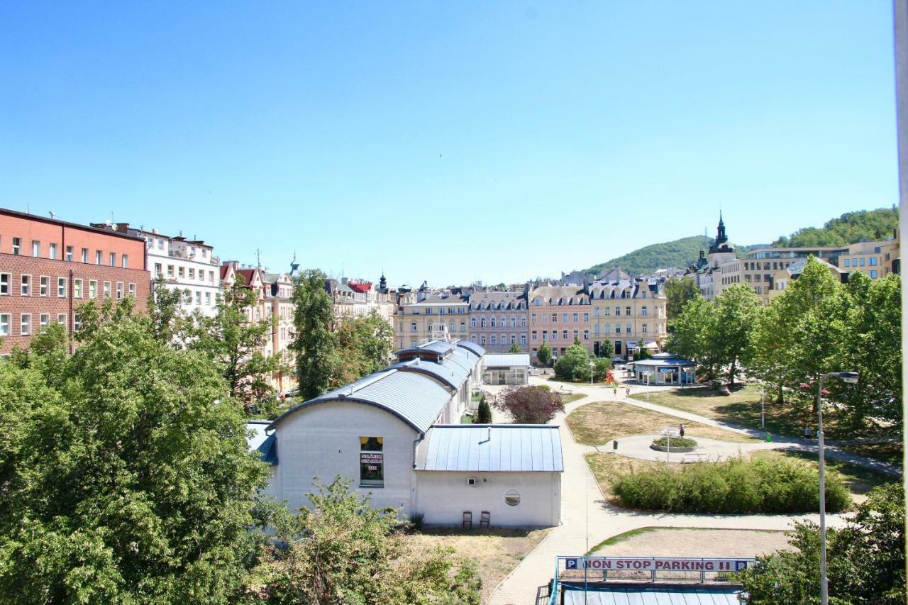 V Centru Mesta Apartment Карлови Вари Екстериор снимка